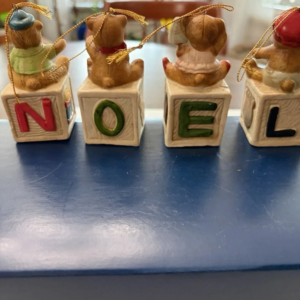 VTG Vintage NOEL Teddy Bear Alphabet Blocks Ceramic Christmas Tree Ornaments